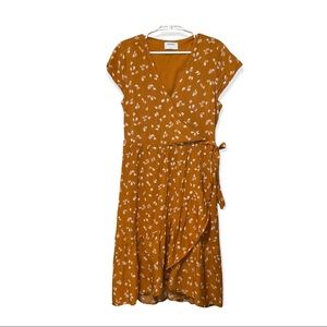 Old Navy Floral Faux Wrap Dress Midi Womens L Mustard
